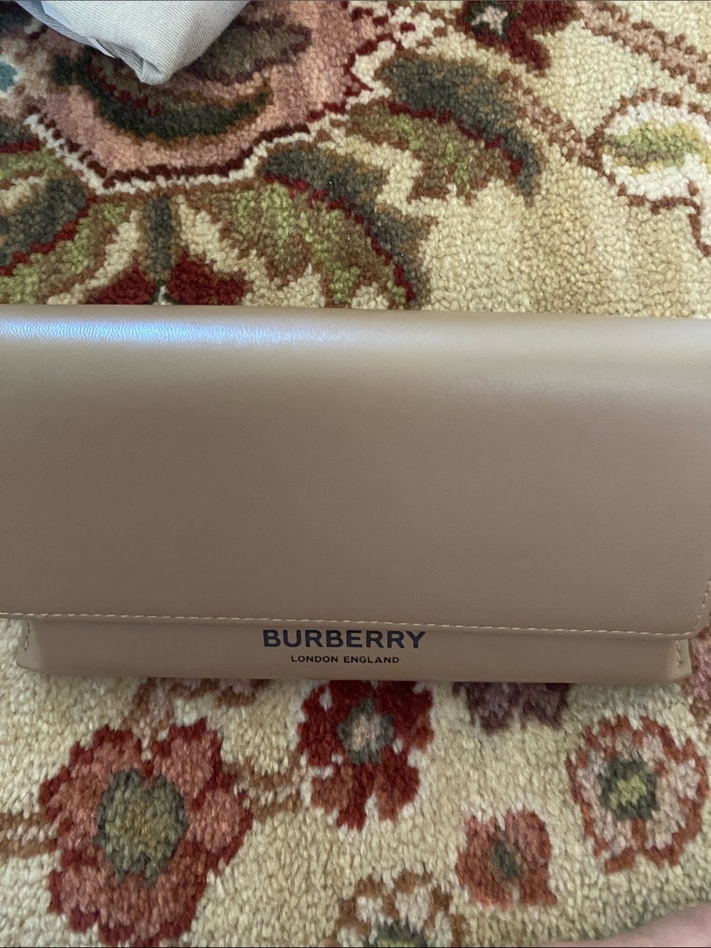 Burberry Beige Leather sunglasses case flip